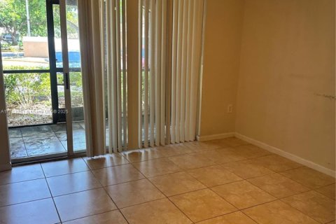 Copropriété à vendre à Coconut Creek, Floride: 2 chambres, 89.84 m2 № 2194113 - photo 24