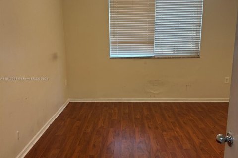 Copropriété à vendre à Coconut Creek, Floride: 2 chambres, 89.84 m2 № 2194113 - photo 17