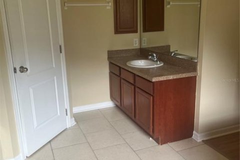 Casa en alquiler en Apopka, Florida, 4 dormitorios, 211.45 m2 № 2284639 - foto 13