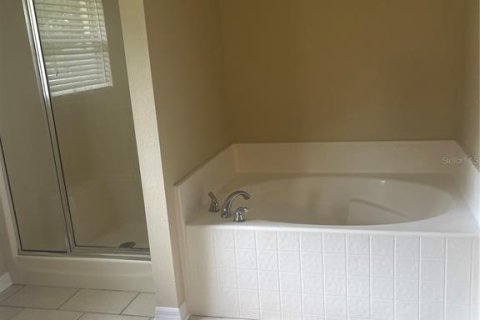 Casa en alquiler en Apopka, Florida, 4 dormitorios, 211.45 m2 № 2284639 - foto 12