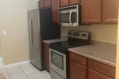 Casa en alquiler en Apopka, Florida, 4 dormitorios, 211.45 m2 № 2284639 - foto 8