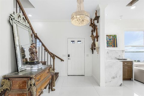 Villa ou maison à vendre à Port Charlotte, Floride: 4 chambres, 229.1 m2 № 2219639 - photo 6