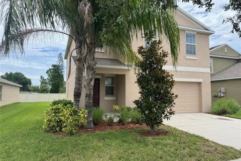 House in Ruskin, Florida 4 bedrooms, 174.19 sq.m. № 2118067 - photo 2
