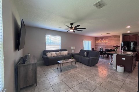 House in Ruskin, Florida 4 bedrooms, 174.19 sq.m. № 2118067 - photo 7