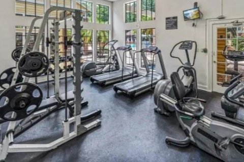 Condo in Tampa, Florida, 2 bedrooms  № 2206758 - photo 25