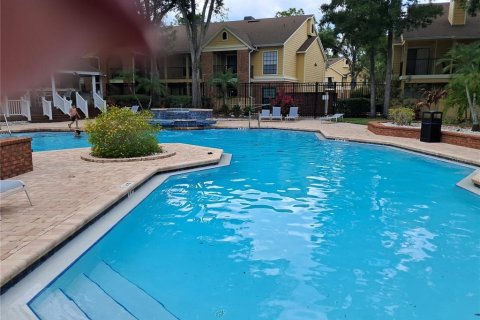 Condo in Tampa, Florida, 2 bedrooms  № 2206758 - photo 18