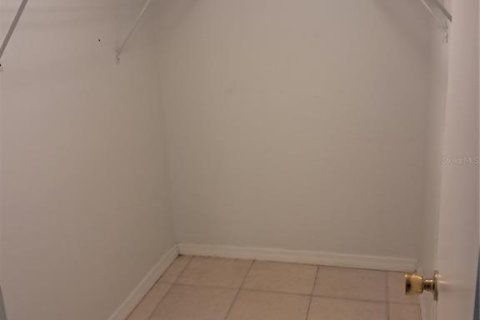 Condo in Tampa, Florida, 2 bedrooms  № 2206758 - photo 12