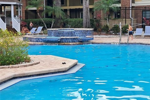 Condo in Tampa, Florida, 2 bedrooms  № 2206758 - photo 20