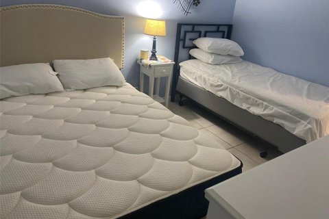 Купить кондоминиум в Сарасота, Флорида 6 комнат, 81.2м2, № 1529243 - фото 17