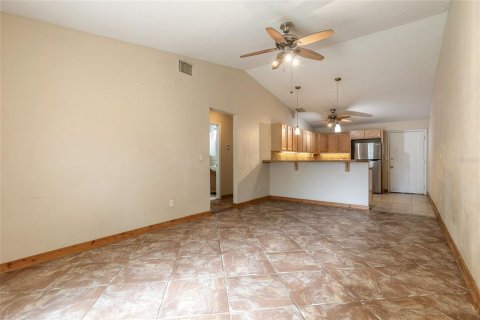 Villa ou maison à vendre à Daytona Beach, Floride: 2 chambres, 94.76 m2 № 1808805 - photo 11