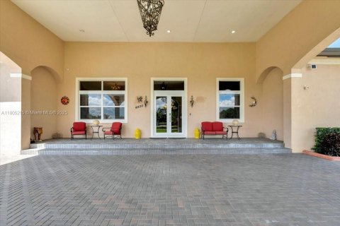 Villa ou maison à vendre à Miramar, Floride: 7 chambres, 627.65 m2 № 1738961 - photo 6