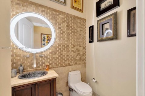 Villa ou maison à vendre à Miramar, Floride: 7 chambres, 627.65 m2 № 1738961 - photo 21
