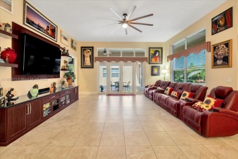Villa ou maison à vendre à Miramar, Floride: 7 chambres, 627.65 m2 № 1738961 - photo 18