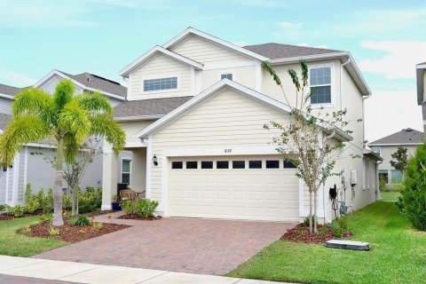 House in Apollo Beach, Florida 4 bedrooms, 196.49 sq.m. № 1758055 - photo 2