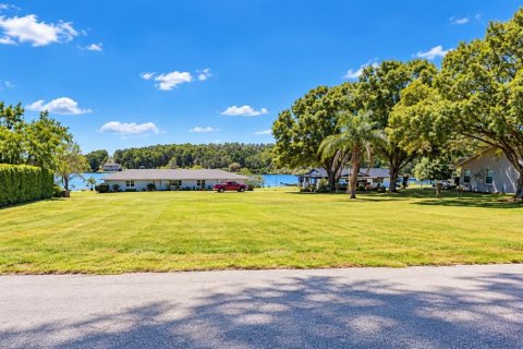Terreno en venta en Clermont, Florida № 2408028 - foto 2