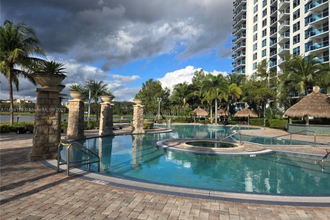 Condominio en venta en Sunrise, Florida, 3 dormitorios, 143.63 m2 № 1874878 - foto 30