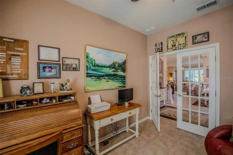 House in Ocala, Florida 2 bedrooms, 157.56 sq.m. № 2217920 - photo 9