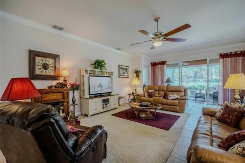 House in Ocala, Florida 2 bedrooms, 157.56 sq.m. № 2217920 - photo 10