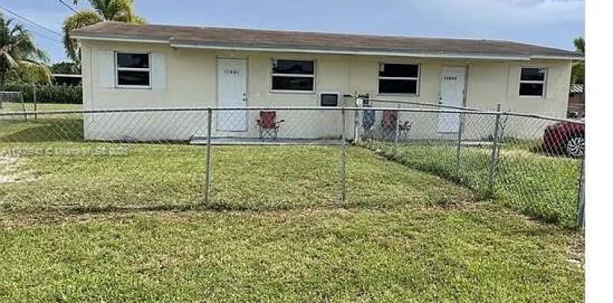 Таунхаус в Майами, Флорида 2 спальни, 102.56м2 № 1957279