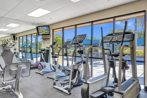 Condominio en venta en Sunrise, Florida, 1 dormitorio, 73.39 m2 № 2170261 - foto 19