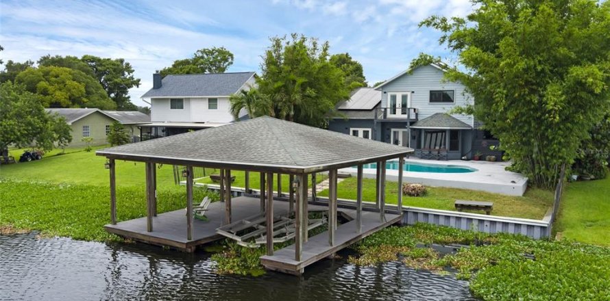 Casa en Kissimmee, Florida 3 dormitorios, 191.47 m2 № 1773972