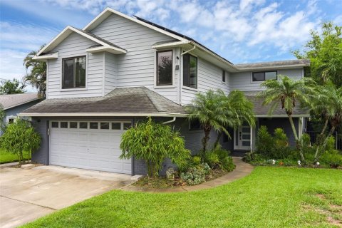 Casa en venta en Kissimmee, Florida, 3 dormitorios, 191.47 m2 № 1773972 - foto 2