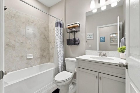 Villa ou maison à vendre à Lakeland, Floride: 3 chambres, 194.63 m2 № 2423645 - photo 16