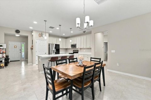Villa ou maison à vendre à Lakeland, Floride: 3 chambres, 194.63 m2 № 2423645 - photo 10