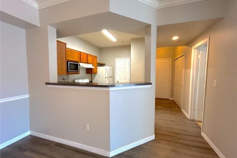 Condo in Orlando, Florida, 2 bedrooms  № 1842207 - photo 14