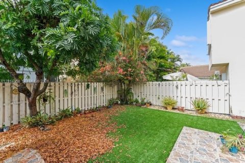 Villa ou maison à vendre à Weston, Floride: 4 chambres, 156.54 m2 № 2076576 - photo 29
