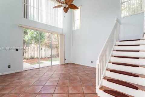 Villa ou maison à vendre à Weston, Floride: 4 chambres, 156.54 m2 № 2076576 - photo 5