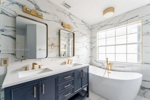 Villa ou maison à vendre à Weston, Floride: 4 chambres, 156.54 m2 № 2076576 - photo 20