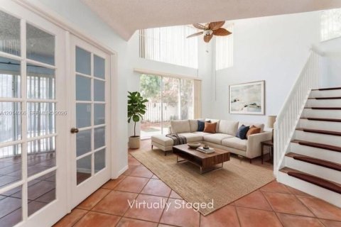 Villa ou maison à vendre à Weston, Floride: 4 chambres, 156.54 m2 № 2076576 - photo 3