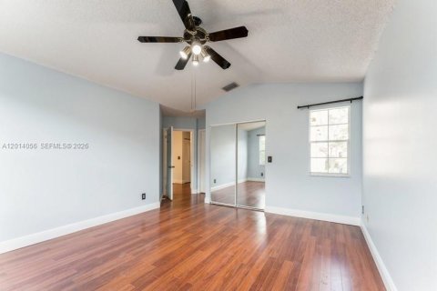 Villa ou maison à vendre à Weston, Floride: 4 chambres, 156.54 m2 № 2076576 - photo 19
