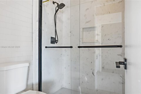 Casa en venta en Cutler Bay, Florida, 3 dormitorios, 153.29 m2 № 1964197 - foto 24