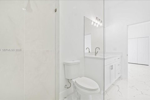 Купить виллу или дом в Лихай-Эйкерс, Флорида 3 спальни, № 2033205 - фото 22