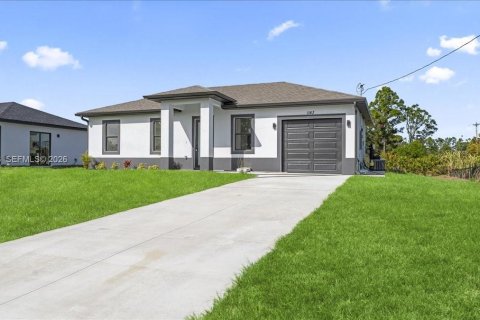 Купить виллу или дом в Лихай-Эйкерс, Флорида 3 спальни, № 2033205 - фото 4