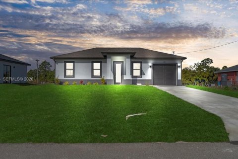 Дом в Лихай-Эйкерс, Флорида 3 спальни № 2033205