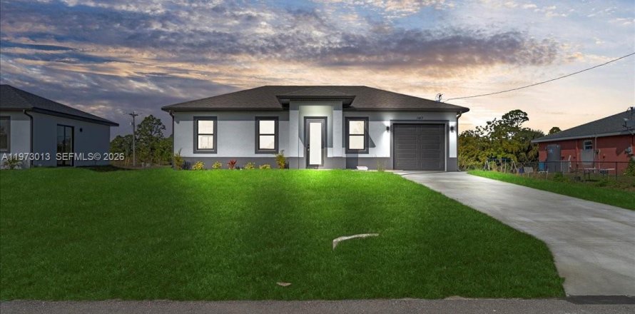 Дом в Лихай-Эйкерс, Флорида 3 спальни № 2033205