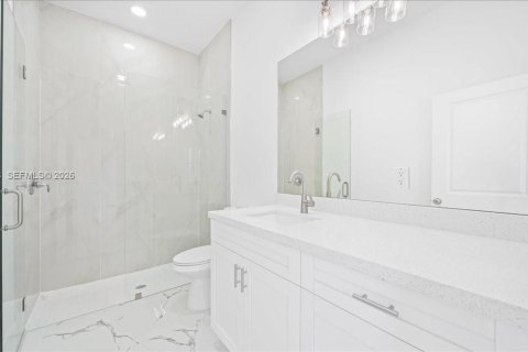 Купить виллу или дом в Лихай-Эйкерс, Флорида 3 спальни, № 2033205 - фото 21