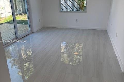 Casa en venta en Pompano Beach, Florida, 4 dormitorios, 128.76 m2 № 2019653 - foto 5