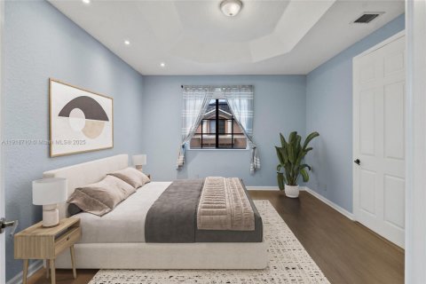 Condominio en alquiler en Weston, Florida, 3 dormitorios, 212.75 m2 № 1974911 - foto 9