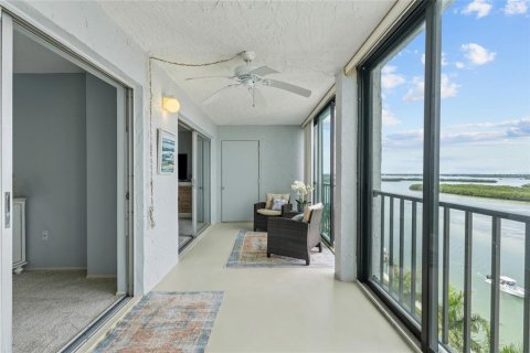 Condo in Sarasota, Florida, 1 bedroom  № 2236200 - photo 20