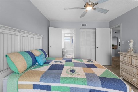 Condo in Sarasota, Florida, 1 bedroom  № 2236200 - photo 23