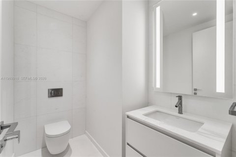 Купить кондоминиум в Майами, Флорида 2 спальни, 146.6м2, № 2090874 - фото 15