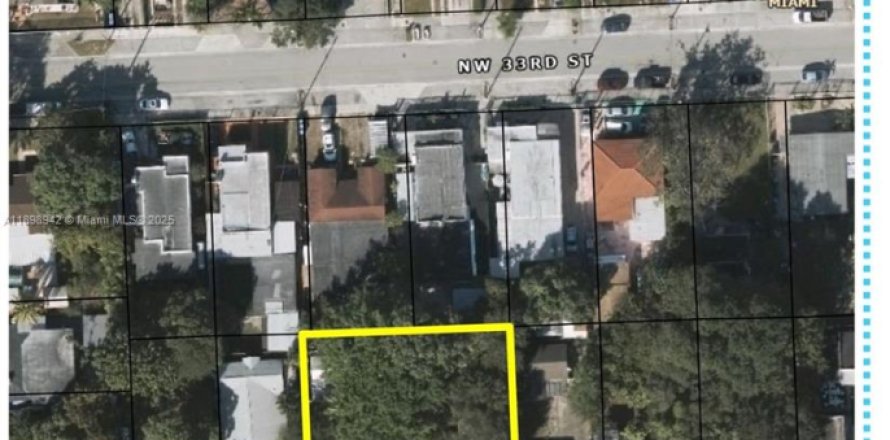 Terreno en Miami, Florida № 1952430