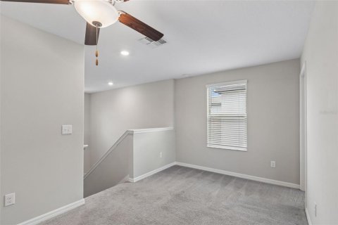 House in Tampa, Florida 4 bedrooms, 173.73 sq.m. № 2211945 - photo 17