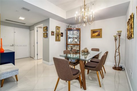 Copropriété à vendre à Aventura, Floride: 2 chambres, 146.88 m2 № 2257074 - photo 10