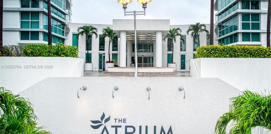 Condo à Aventura, Floride, 2 chambres  № 2257074