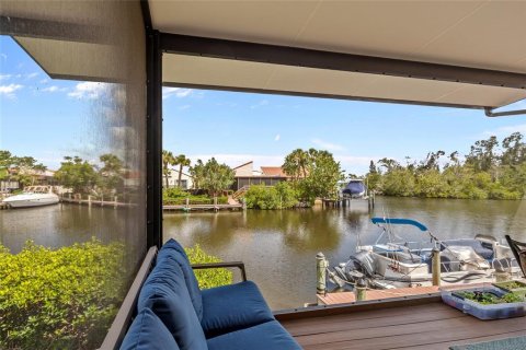 Touwnhouse à vendre à Punta Gorda, Floride: 3 chambres, 155.52 m2 № 2097110 - photo 28